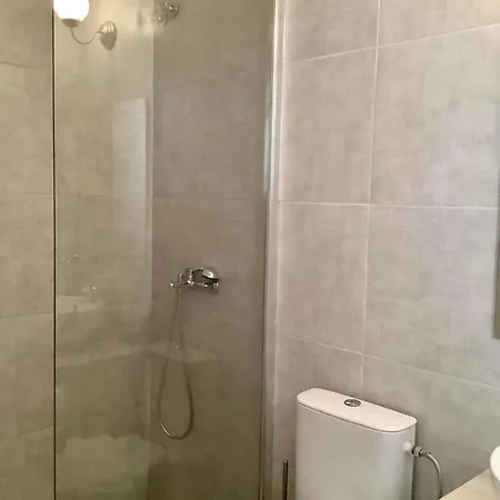 Апарт-отель Dvlng 2 Bedroom & Dining