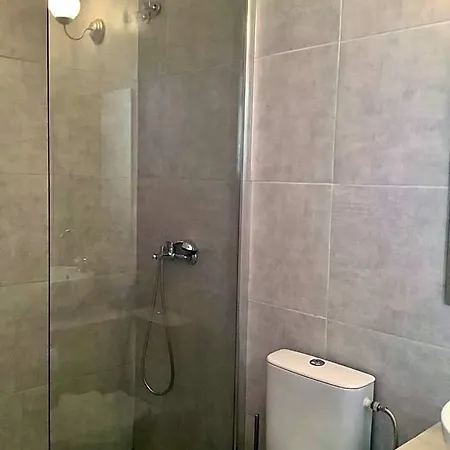 Dvlng 2 Bedroom & Dining 4*