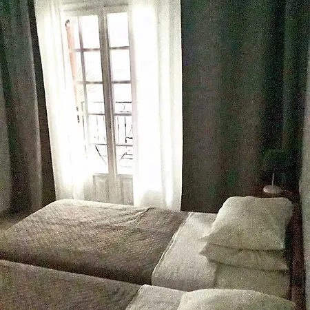Dvlng 2 Bedroom & Dining 4*